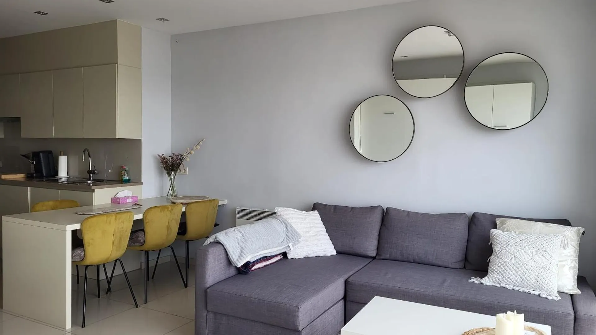 'Aurore' - Romantic Studio With Seaview Oostende België